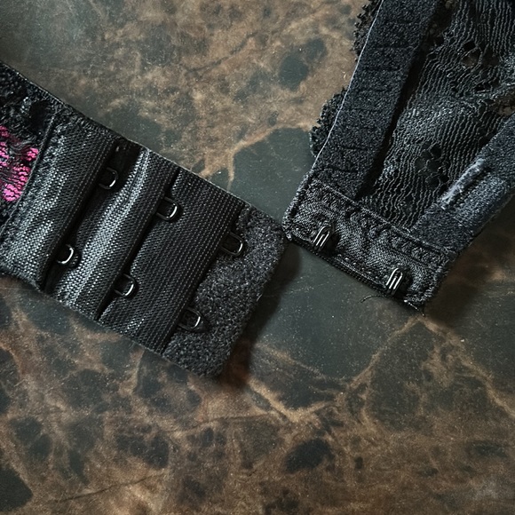 Christmas/ New Years “Beyond Sexy” Push up bra - Picture 10 of 10